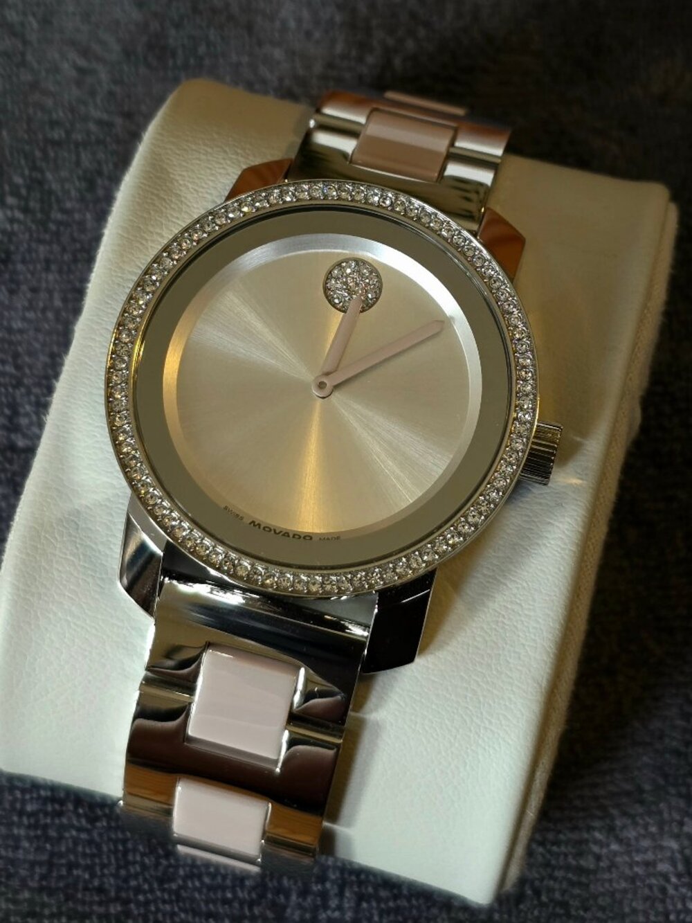 Movado Women's Watch, $995 MSRP, Swiss, Ceramic, Crystals, 36 mm, Bold, 3600881